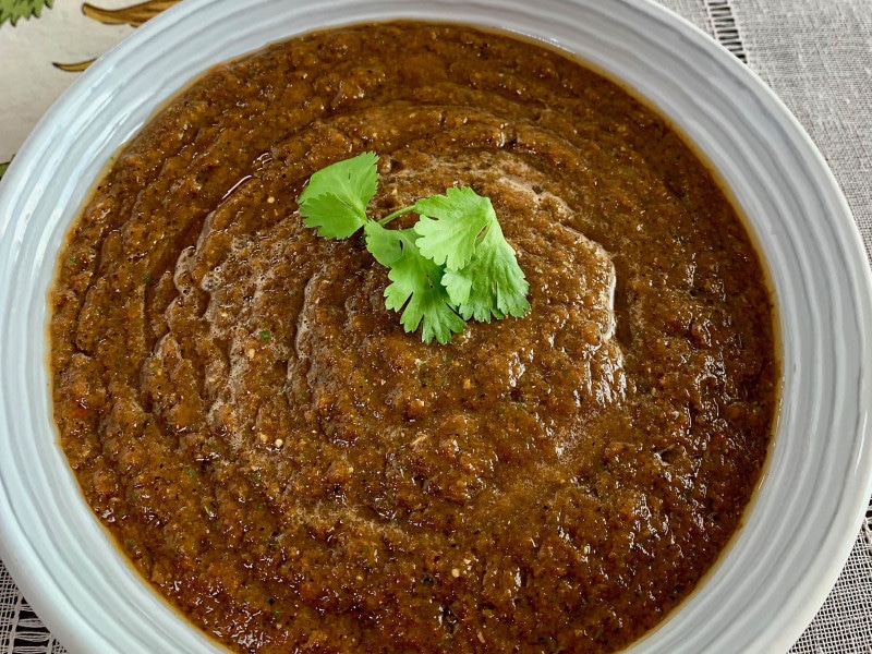 bowl of cinco de maya salsa