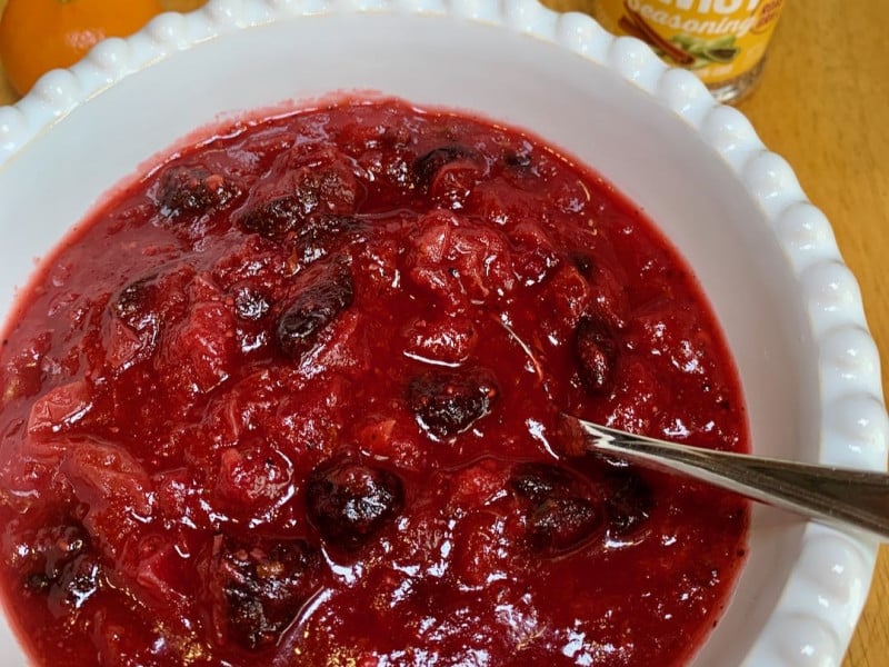 bowl of cranberry sauce